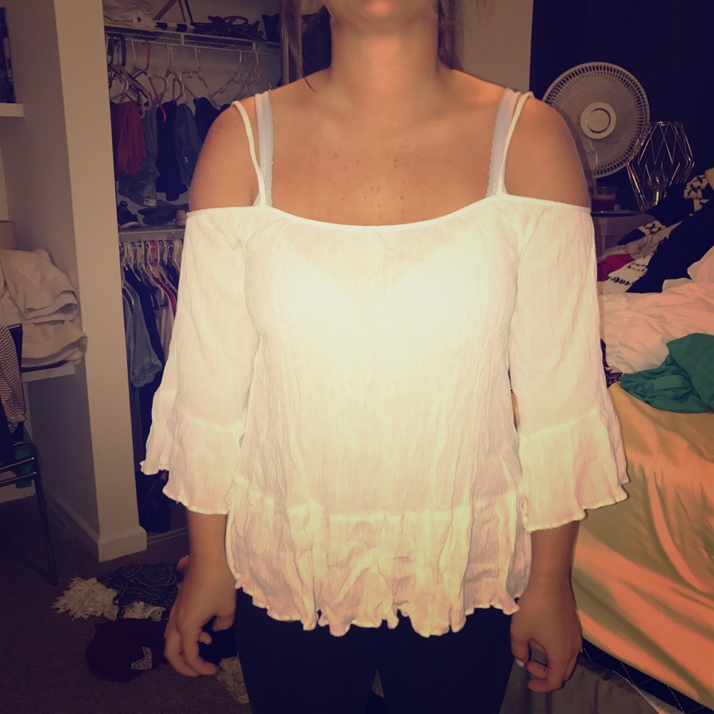 Off the Shoulder Top | forever 21 | size L