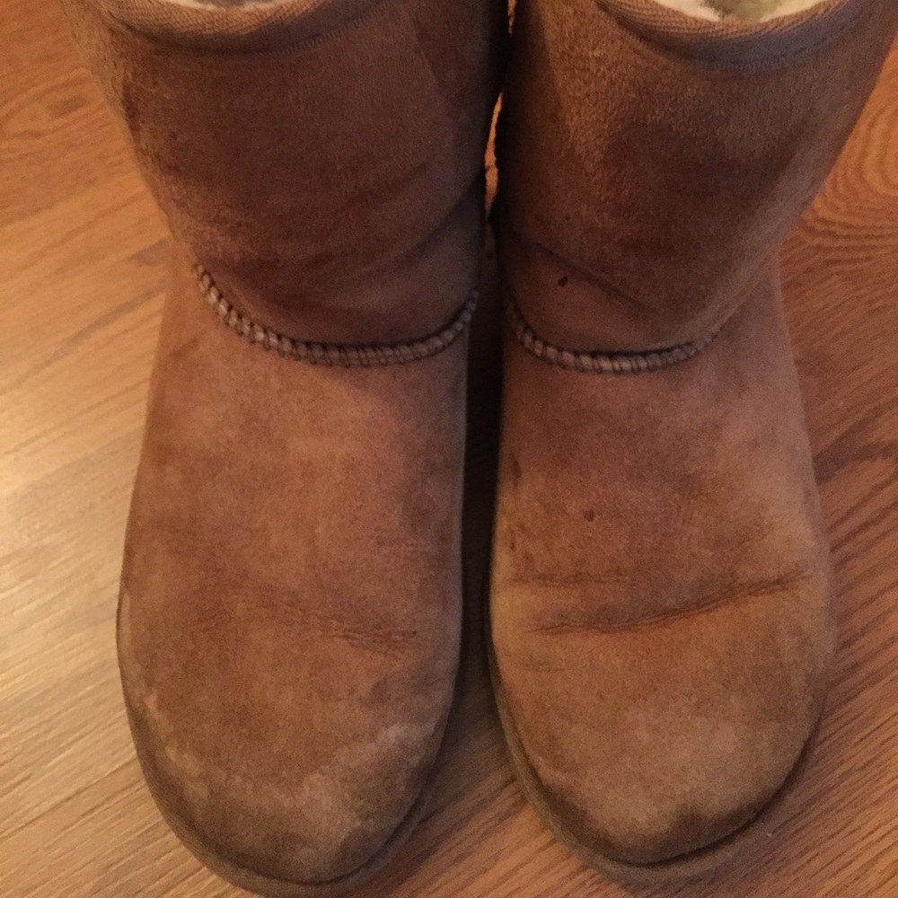 Youth worn chestnut uggs