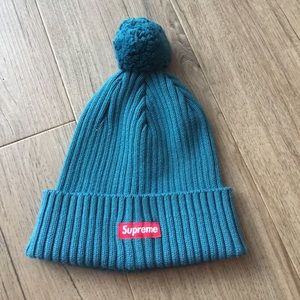 Supreme Ribbed Pom Pom Beanie