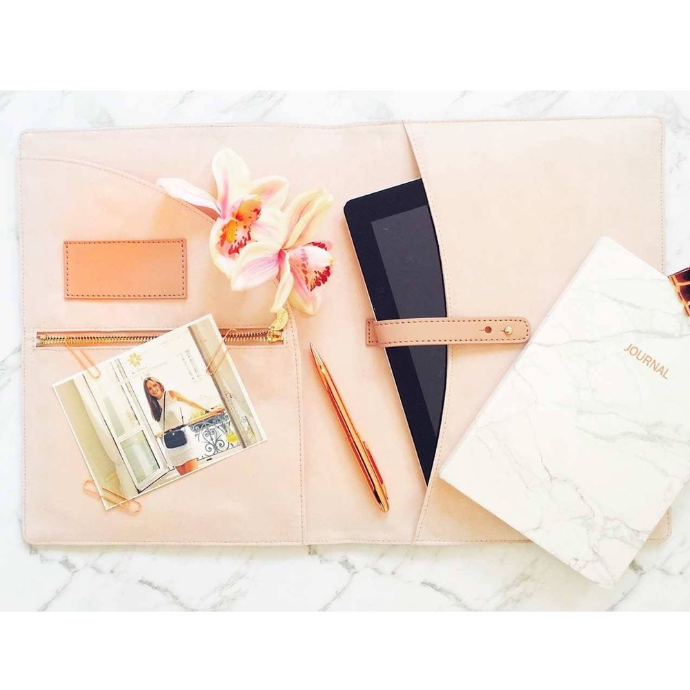 Sample sale: Leather Folio sleeve for laptop tablet ipad