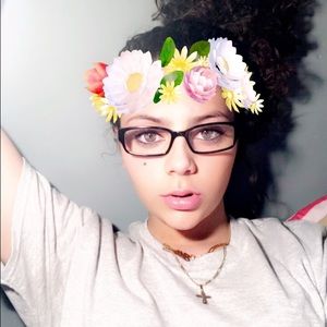 Meet your Posher, Jillian