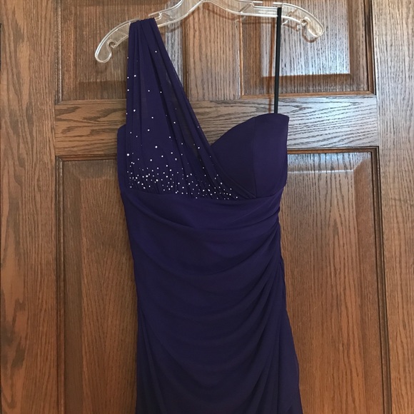Prom Dress - Picture 1 of 5