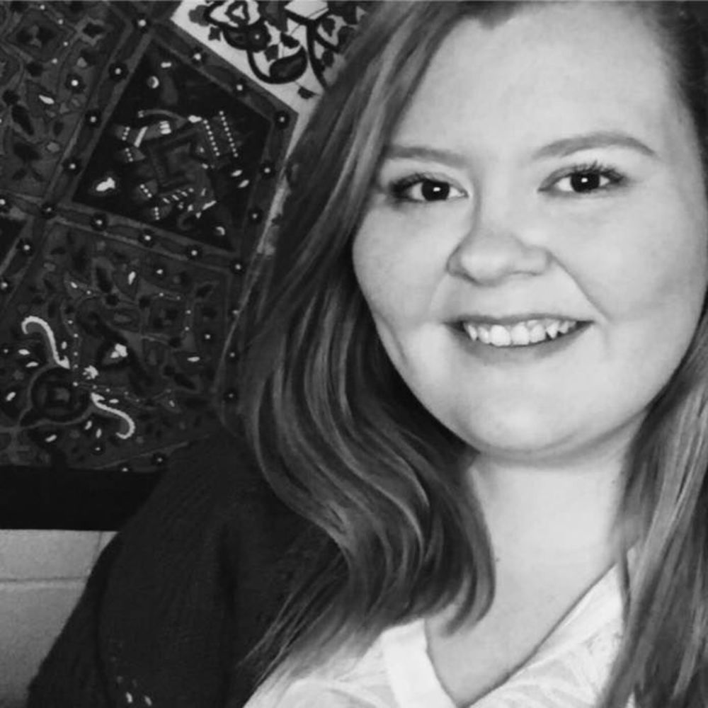 Meet your Posher, Olivia