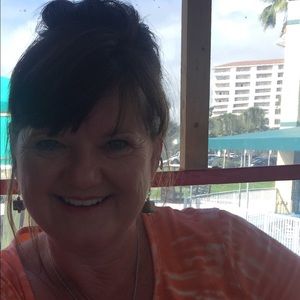 Meet your Posher, Rhonda