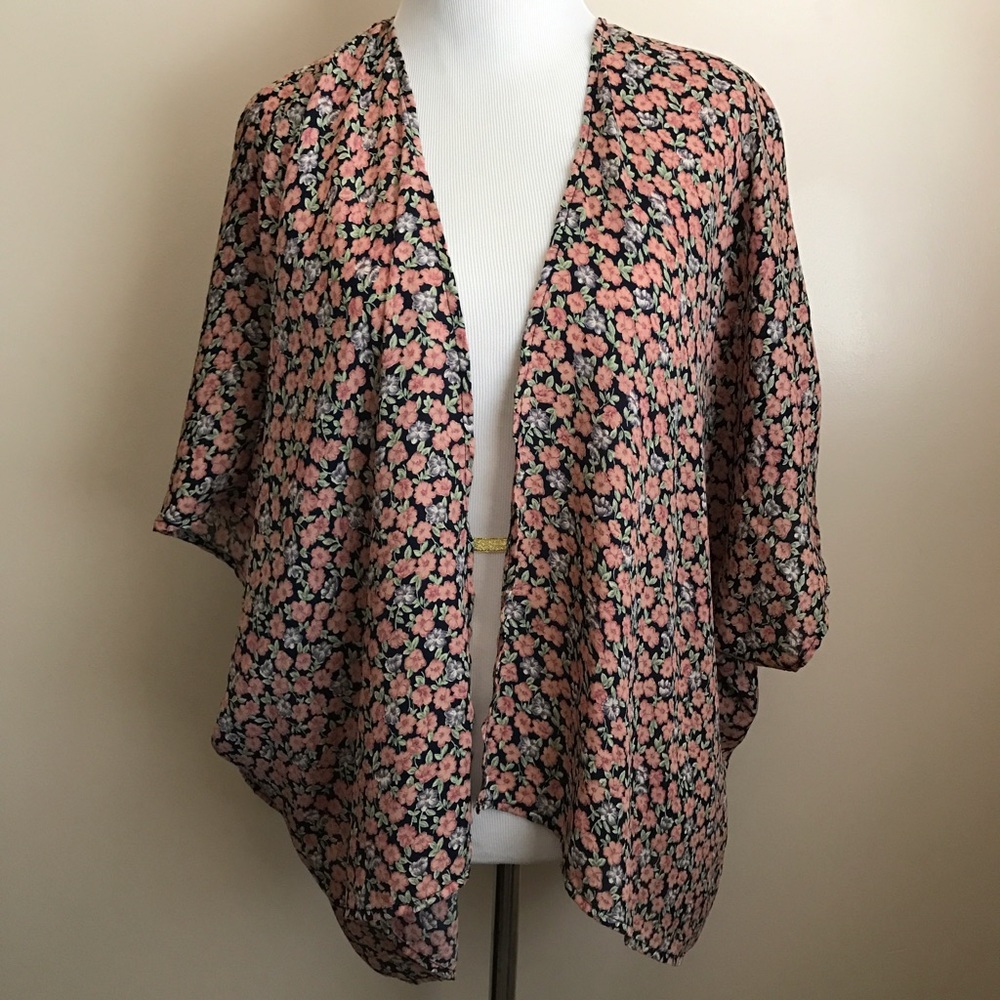 DITZY FLORAL KIMONO BY EN CREME/MODCLOTH SIZE S