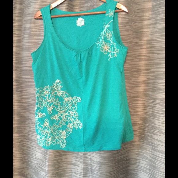 St. John's Bay Tops - FINAL $ drop🎉🎉Embroidered tank/sleeveless top.