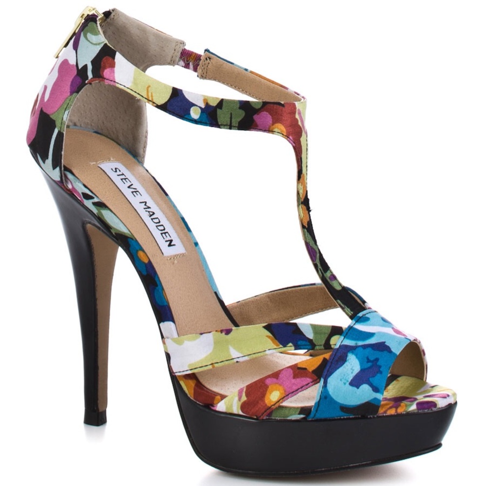 Steve Madden Haylow Multicolor Floral, size 7