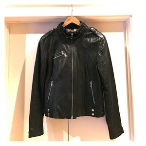 ⬇️price drop! Guess Moto Leather Jacket