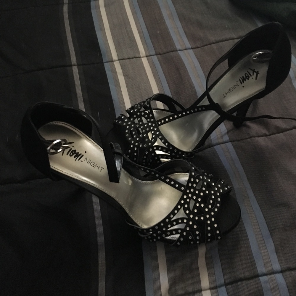 Do not wear heels anymore