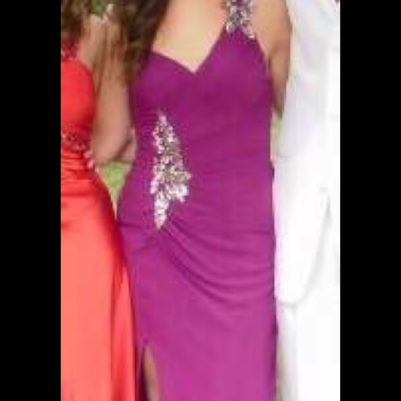 Faviana Couture Prom Dress - Picture 1 of 4
