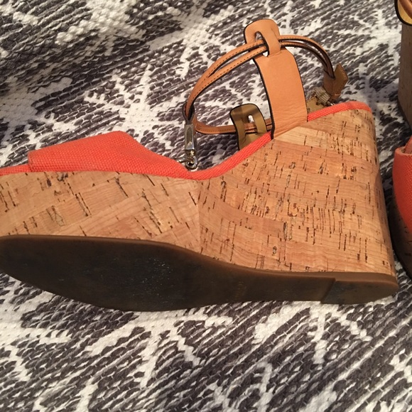 Tangerine coach wedges - Picture 2 of 4