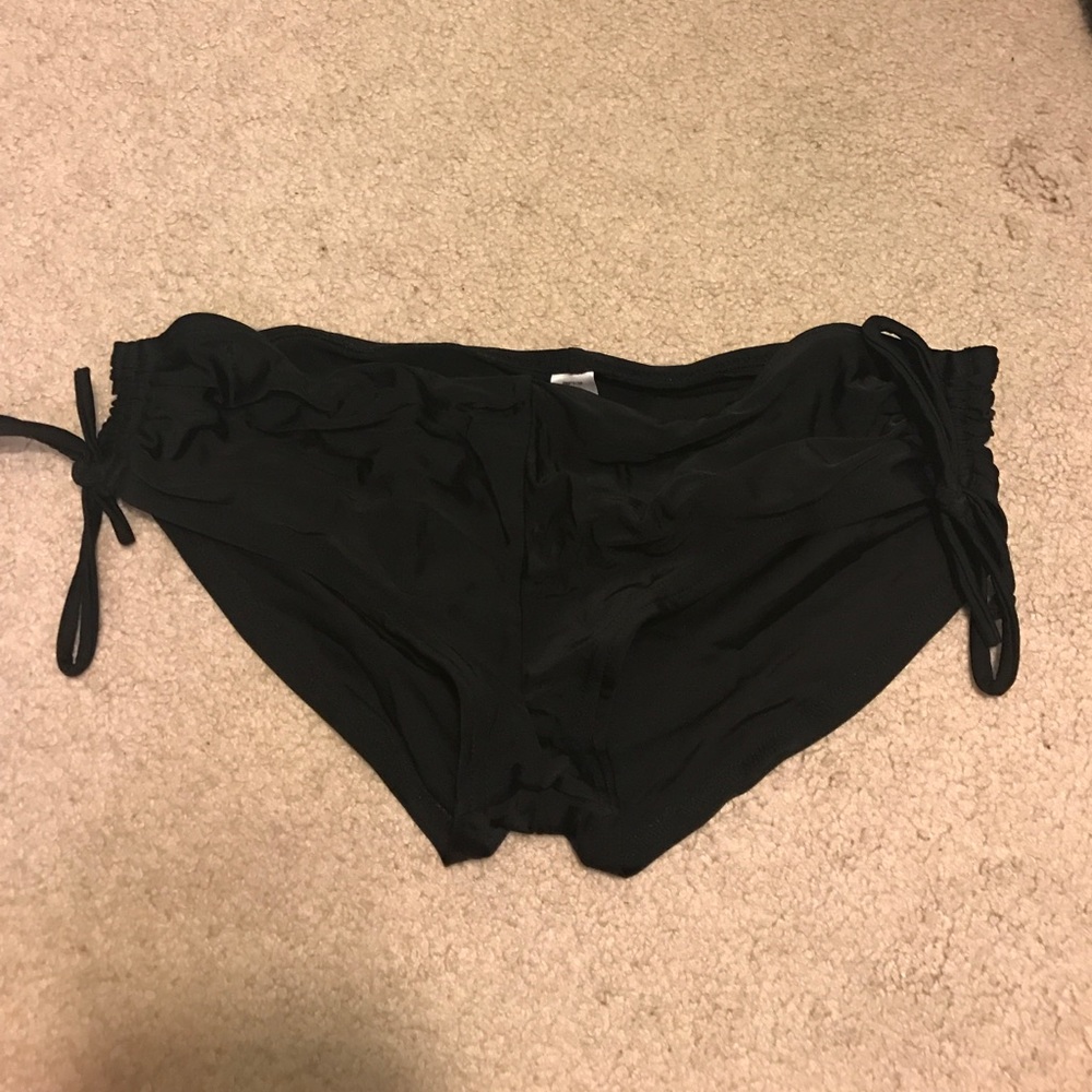 Black bathing suit bottoms