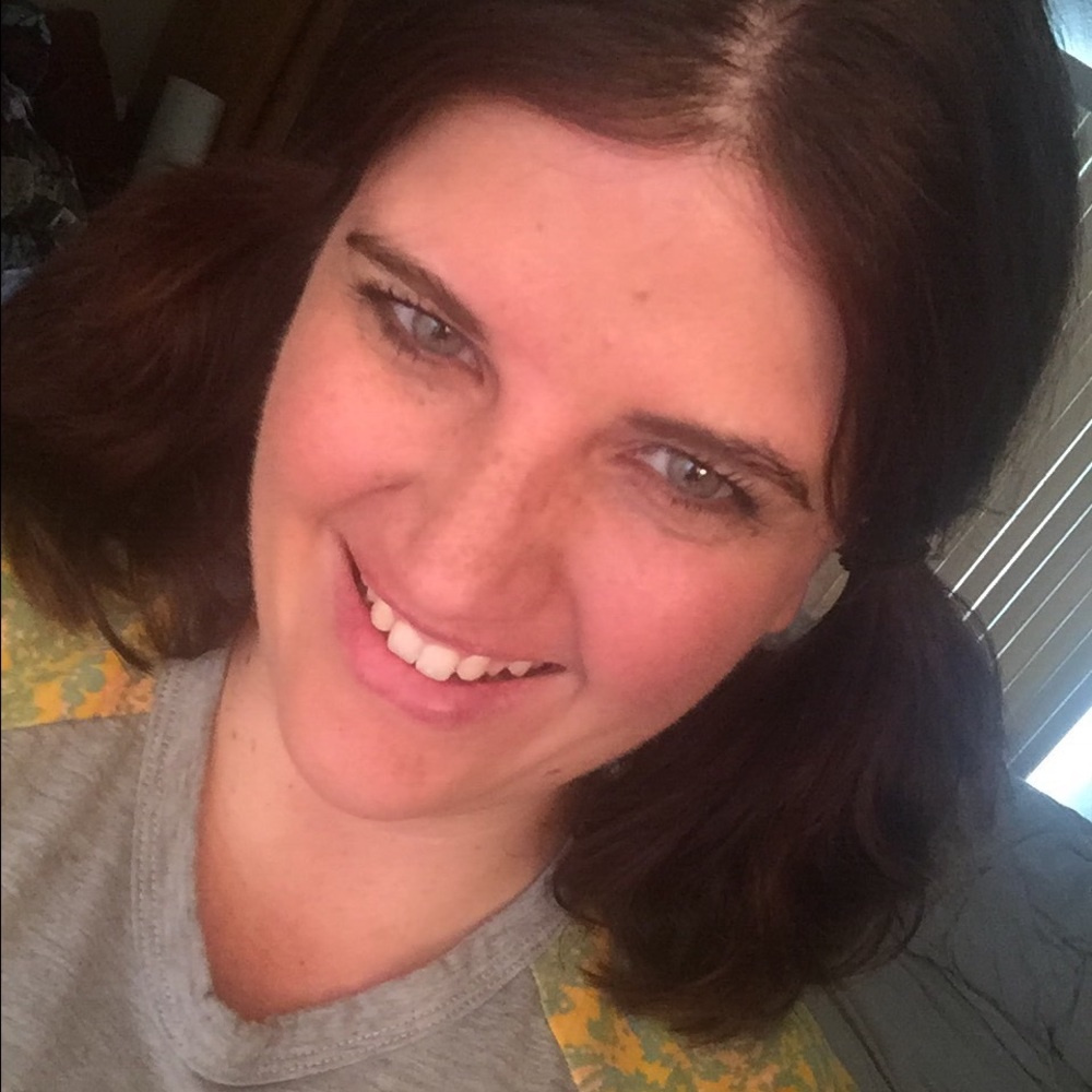 Meet your Posher, Amanda