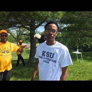 Meet your Posher, Jonathan