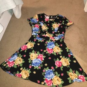 Forever 21 cute dress size large