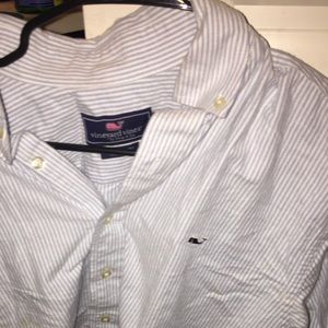 Men's Medium blue vineyard vines button down