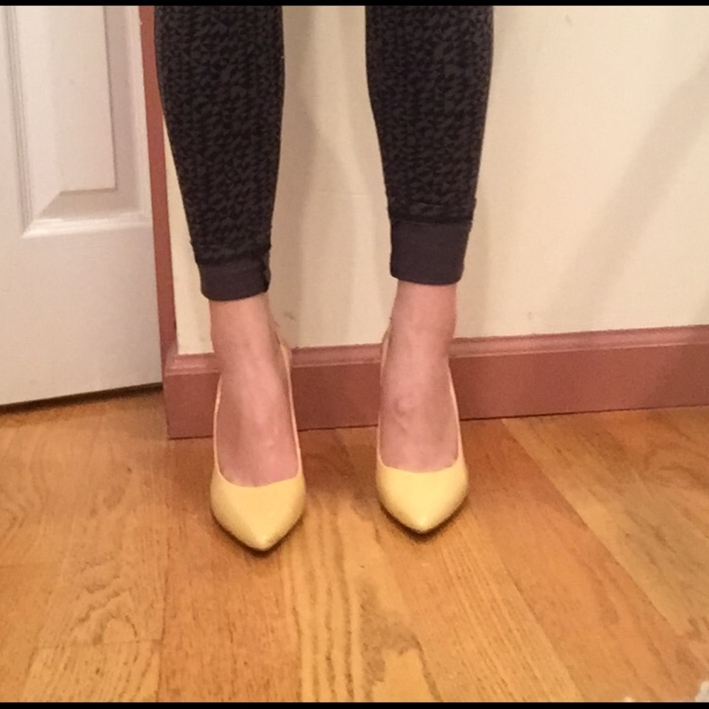 BCBGirls nude pointed toe heels
