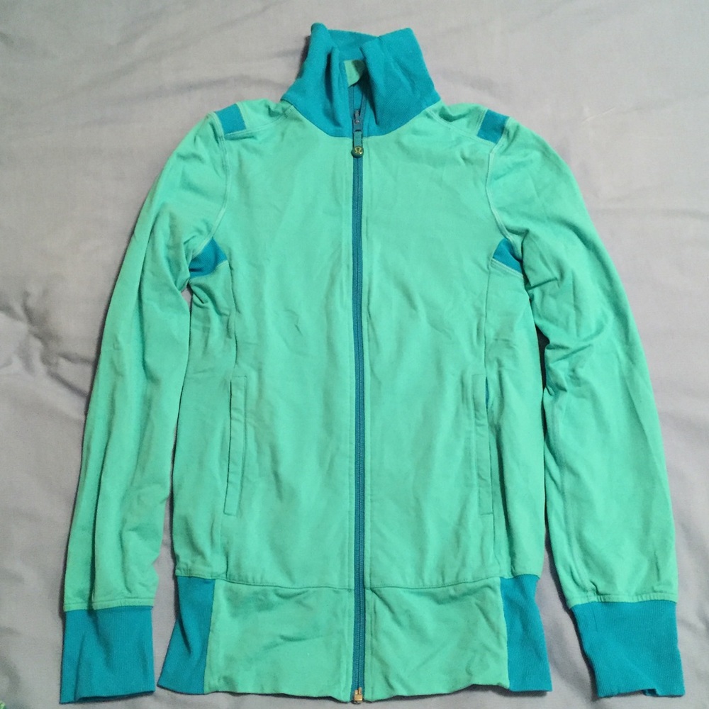 Lululemon reversible zip up jacket