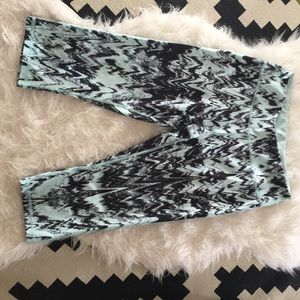 Z by Zella cropped leggings