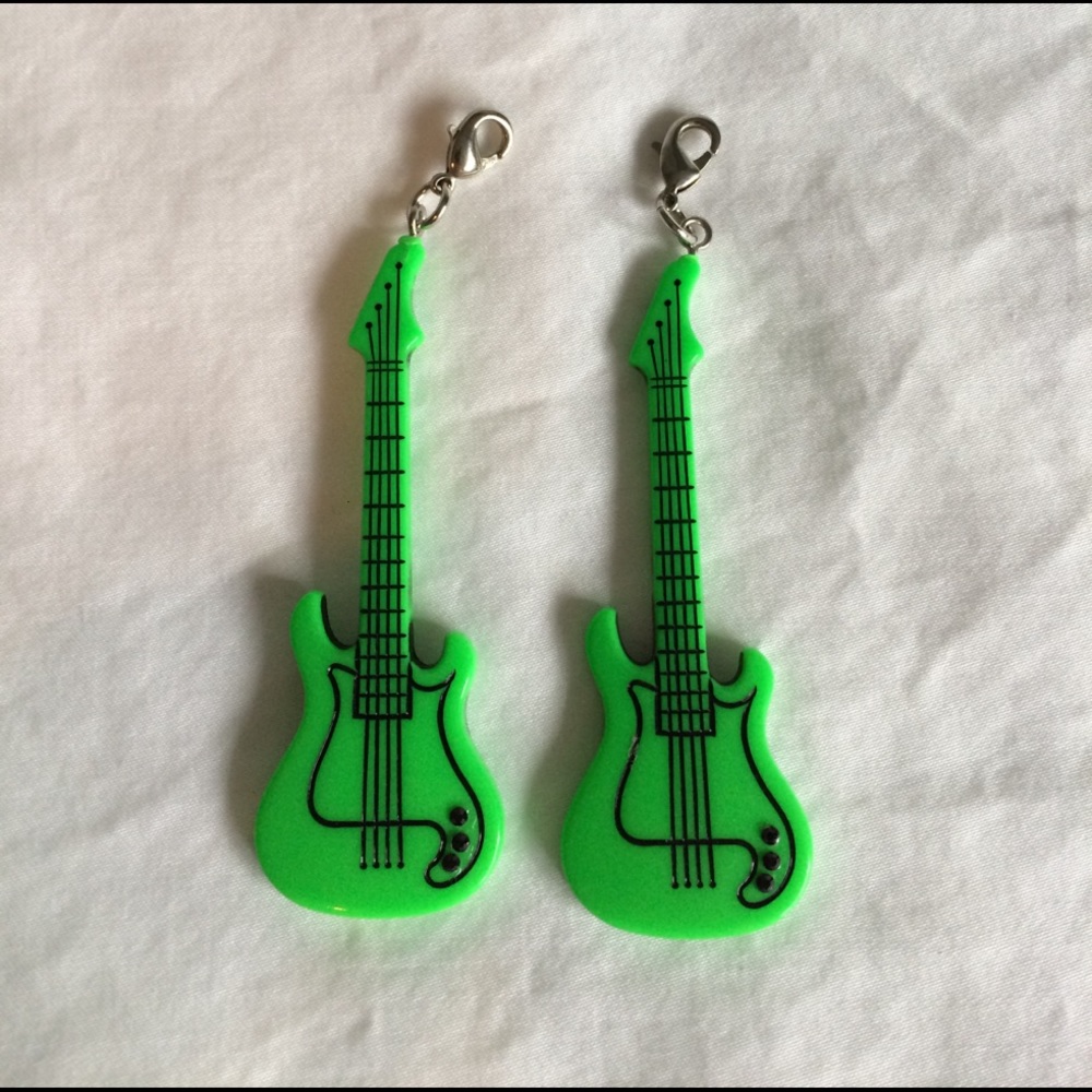 🆕 Tarina Tarantino Guitar Charms