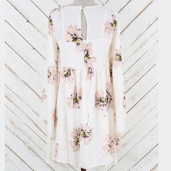 floral dress - Picture 3 of 4