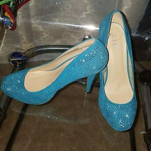Rhinestone Blue Pumps