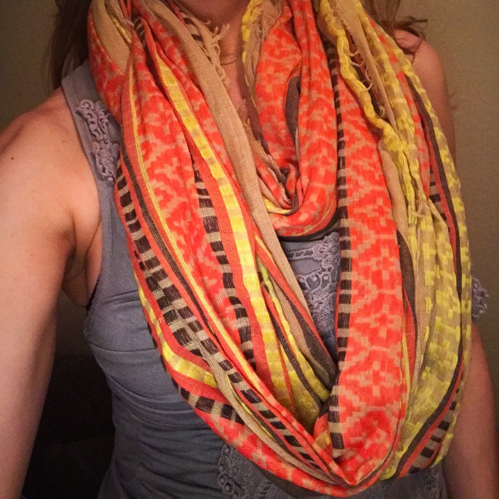 Infinity scarf