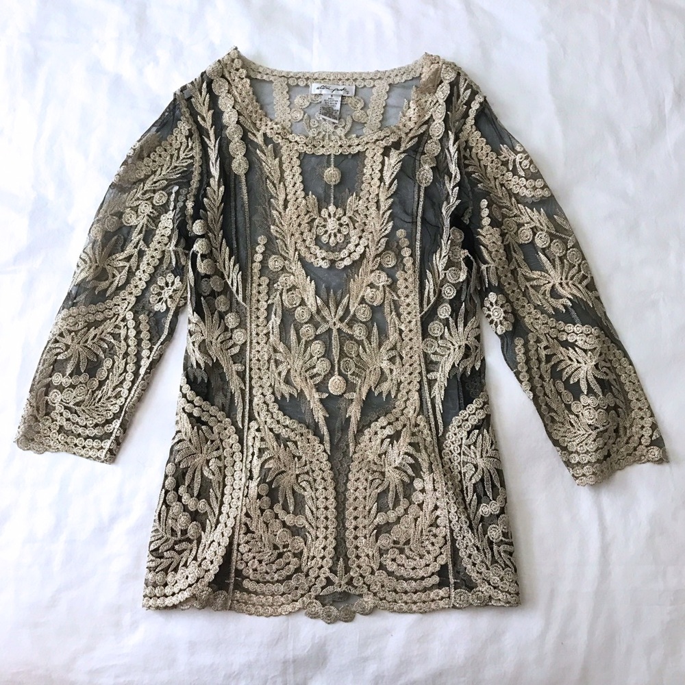 NWOT Elegant Dressy Black×Gold see-through Tops S