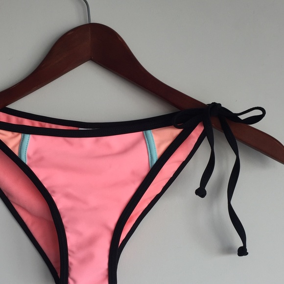 Neon Colorblock Bikini - XL - Picture 5 of 7