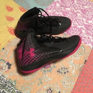 Under Armour Basketball Shoes