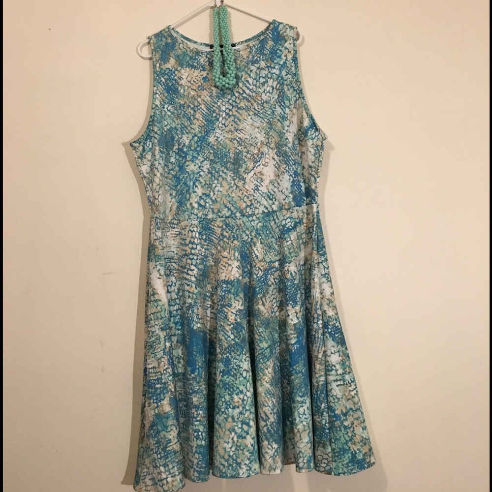 Fashion to Figure size 2 (XXL) dress