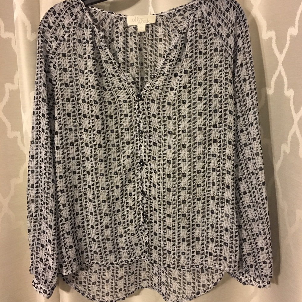 Olive & Oak button up blouse