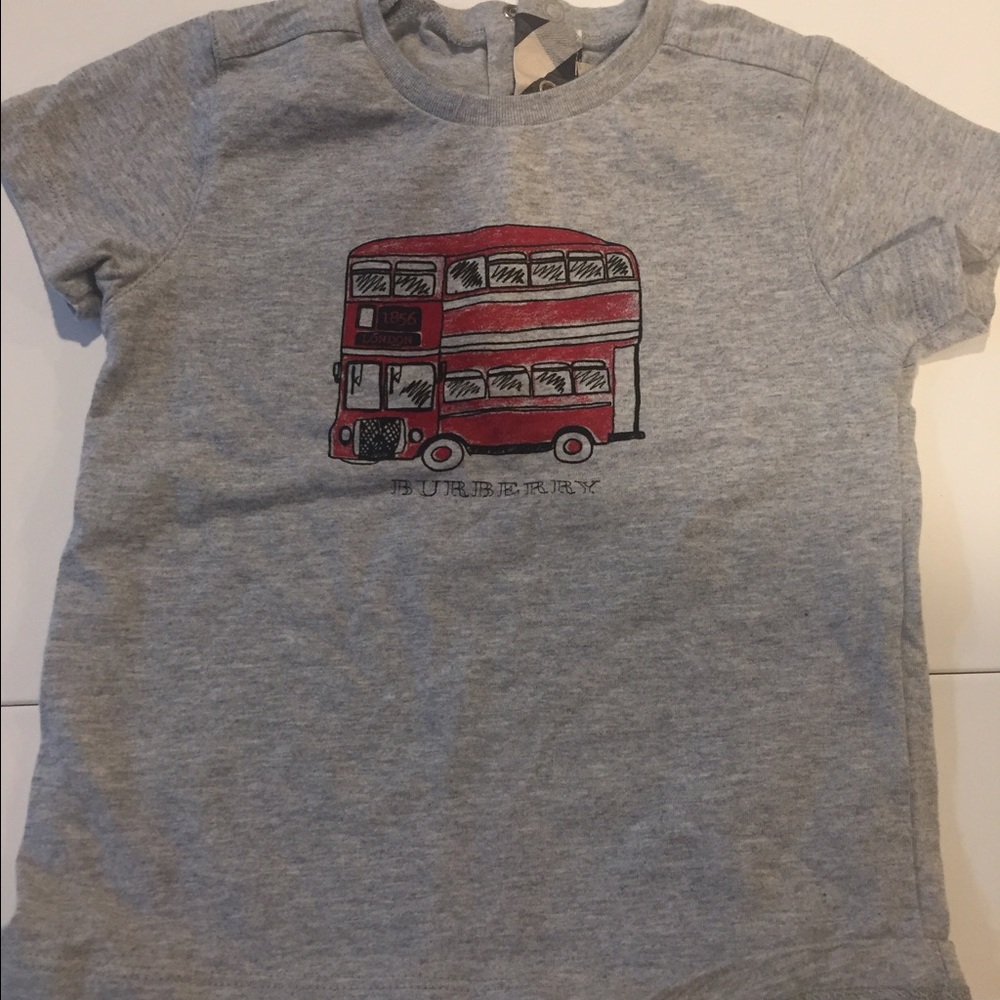 Burberry boys tshirt