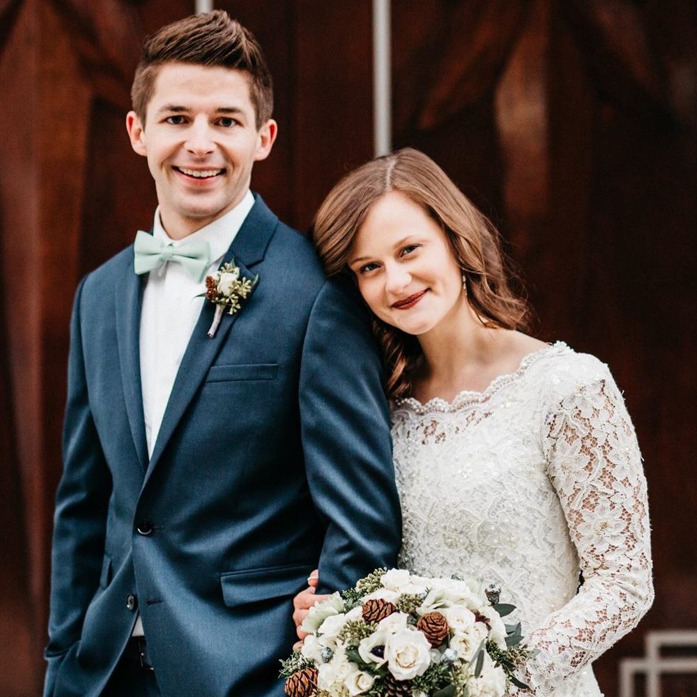 Meet your Posher, Elizabeth