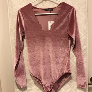 Scallop velvet bodysuit size 8