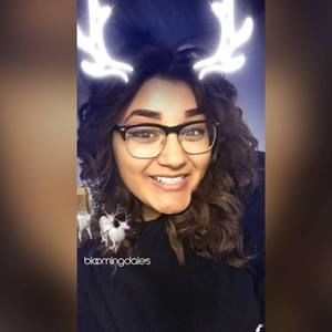 Meet your Posher, Julia