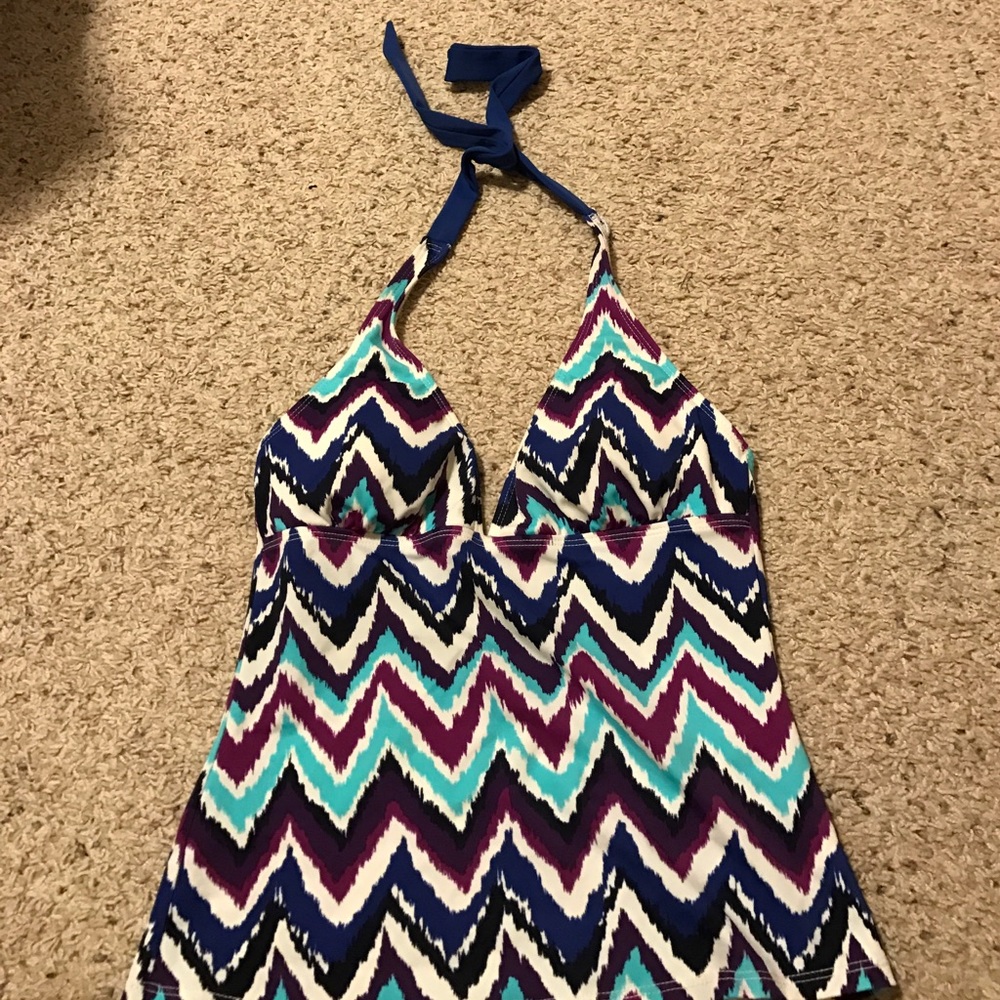 Athleta tankini top