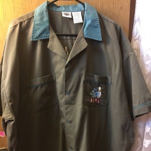 Disney. Donald Duck bowling shirt XXL.