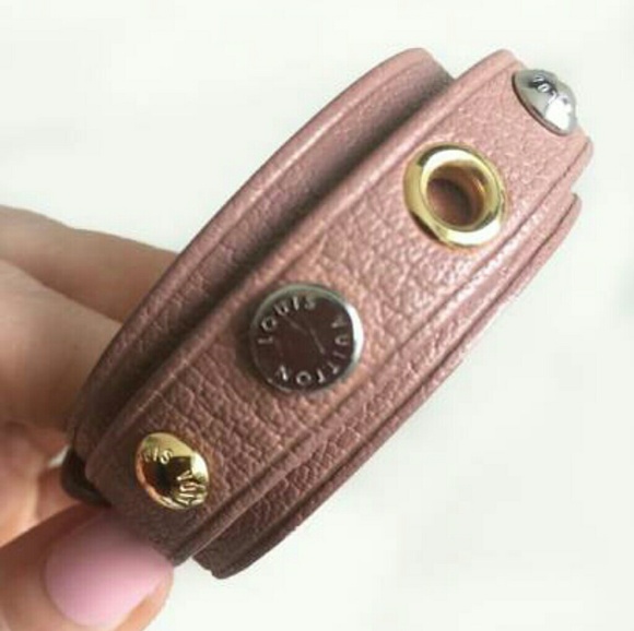 Louis Vuitton Rose Velours Wrap Spike It Bracelet - Picture 6 of 8