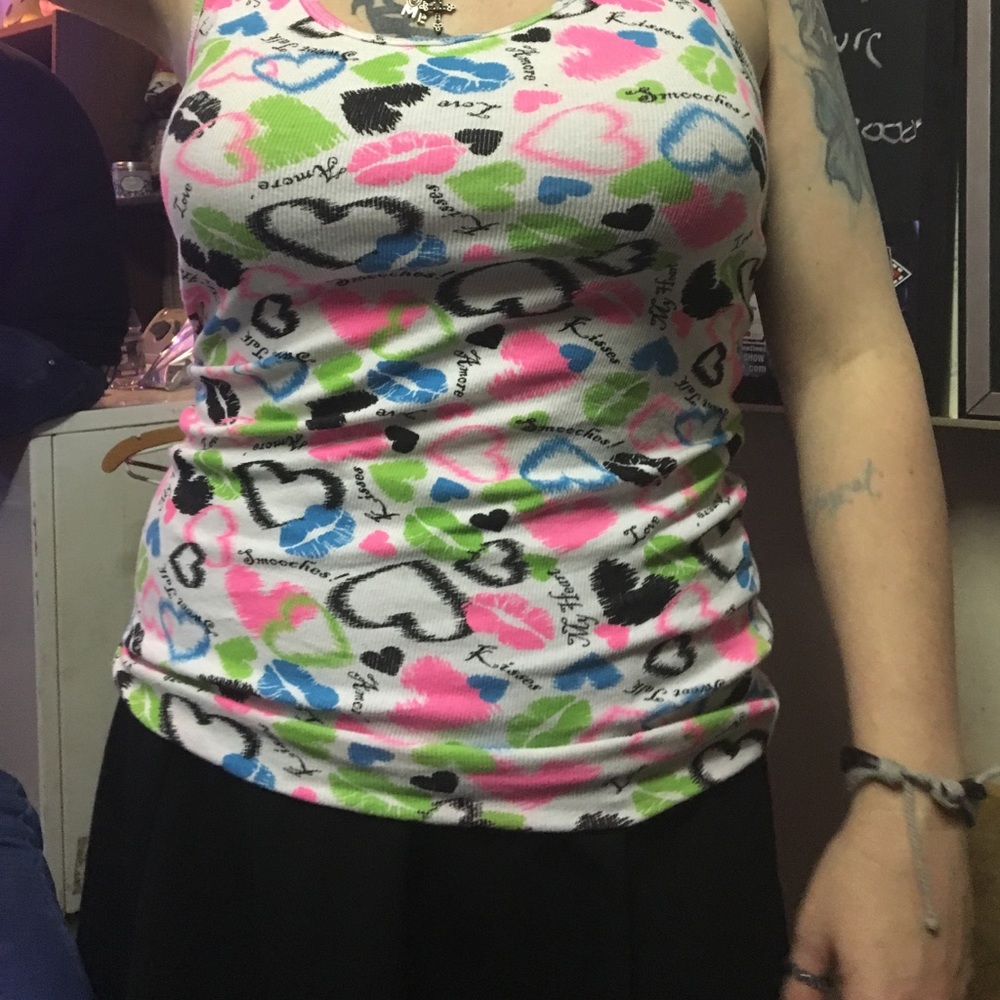 love and kisses tank
