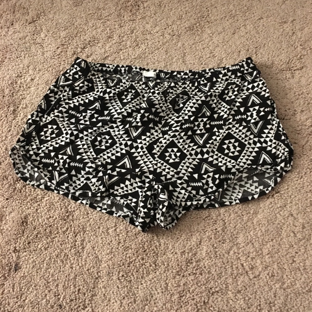 Garage shorts