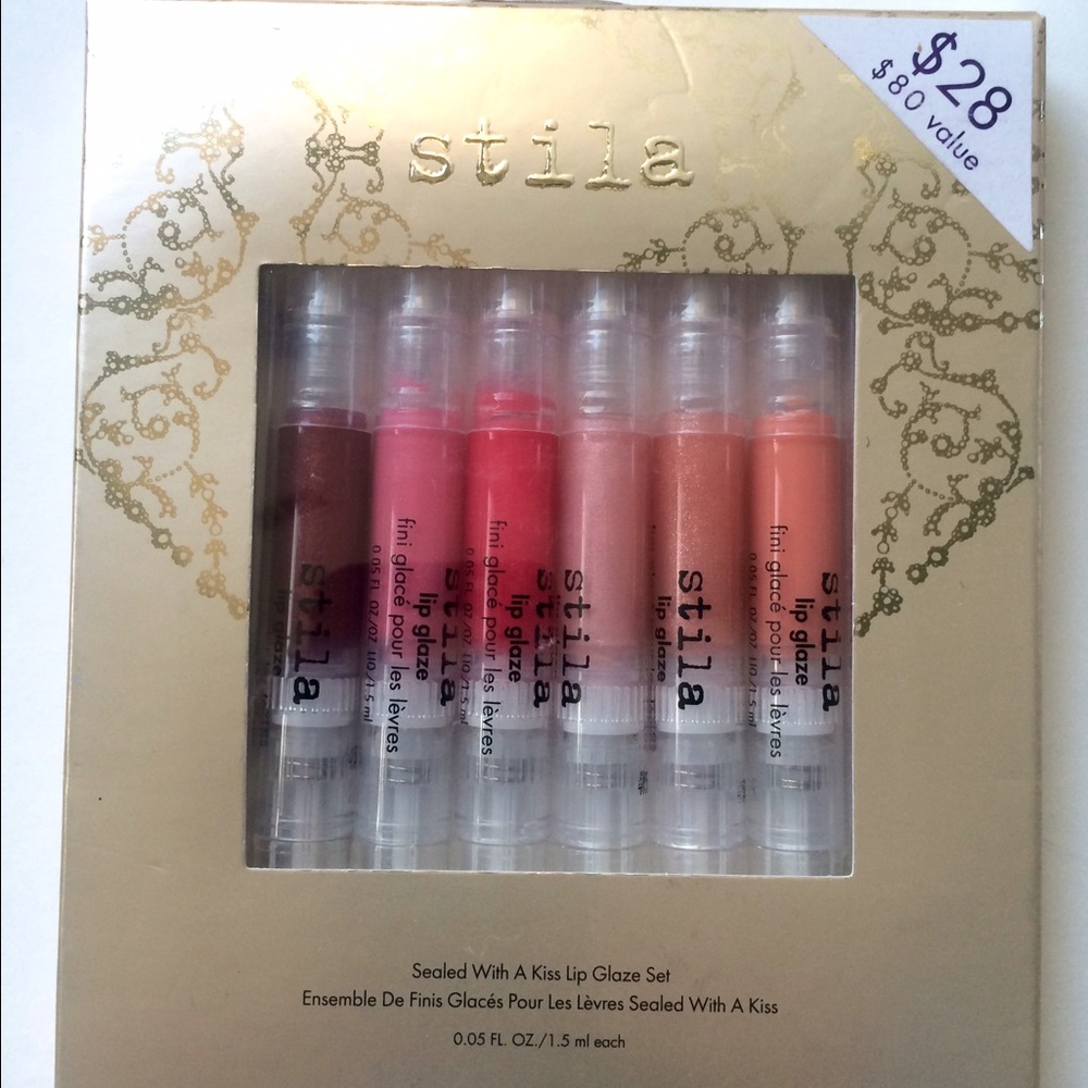 Stila sealed with a kiss lip glaze set