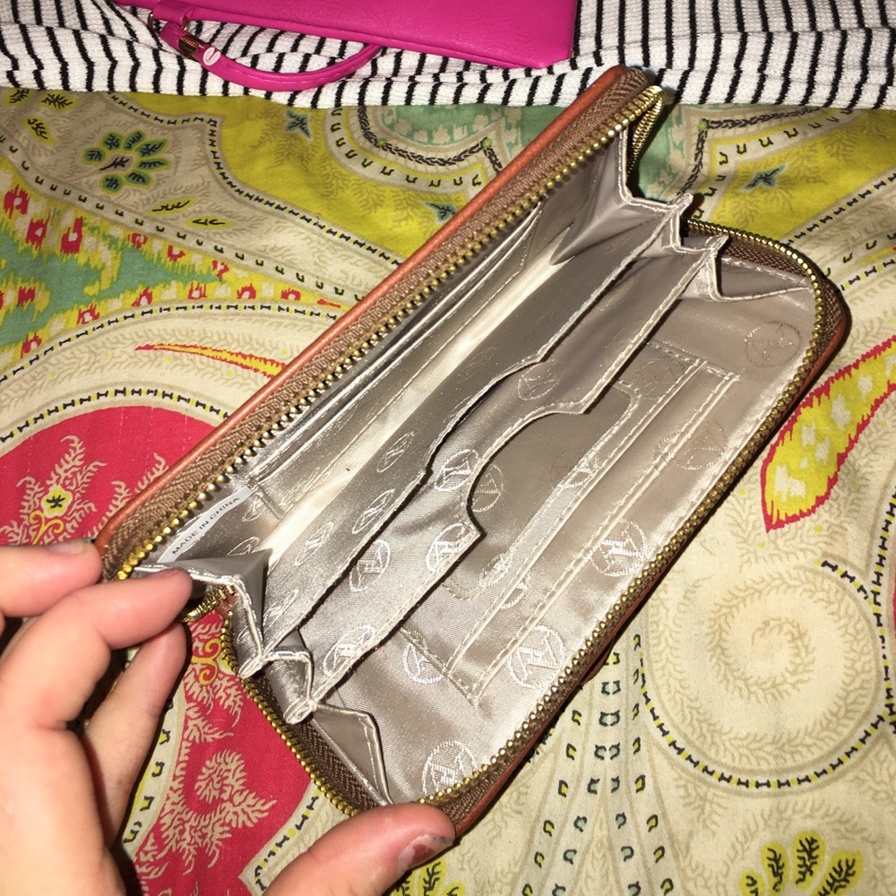 Wallet - Picture 5 of 6