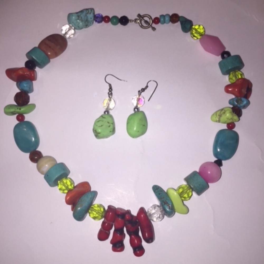 Multicolored Chunky Western Necklace Set