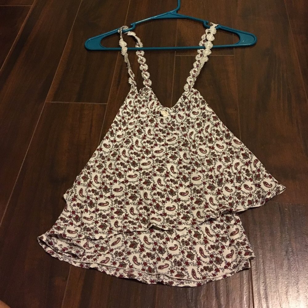 Cross back tank top!