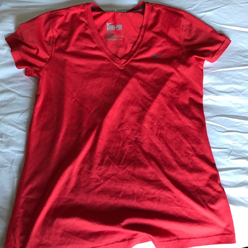 Dri-fit Nike t-shirt