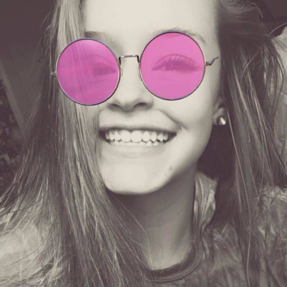 Meet your Posher, Melanie