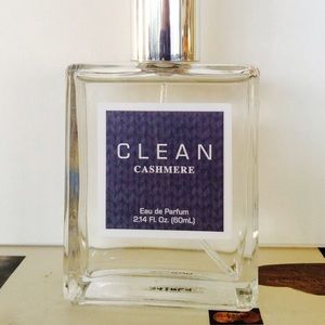 Clean Cashmere 2.14 fluid ounces