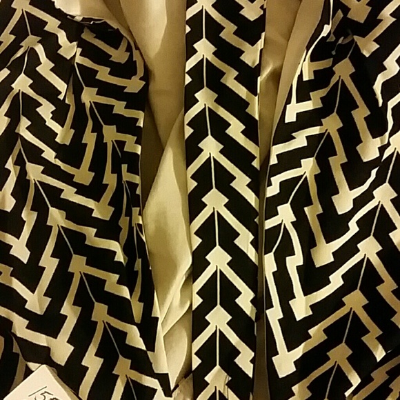 Romper - Picture 3 of 4