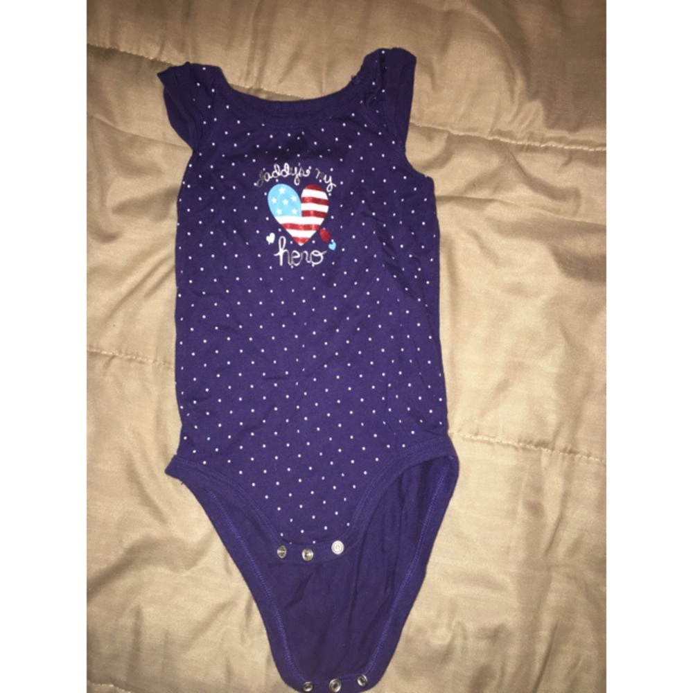 Daddy's my hero onesie